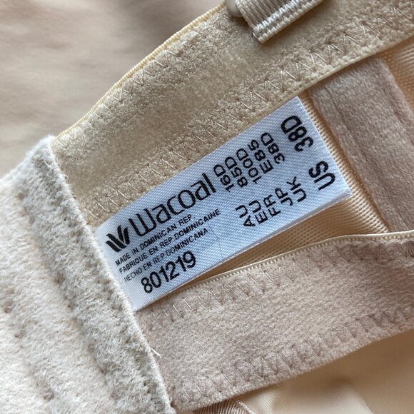 NWT WACOAL Red Carpet Strapless Shaping Bodybriefer 38D Sand 801219 - Picture 14 of 14